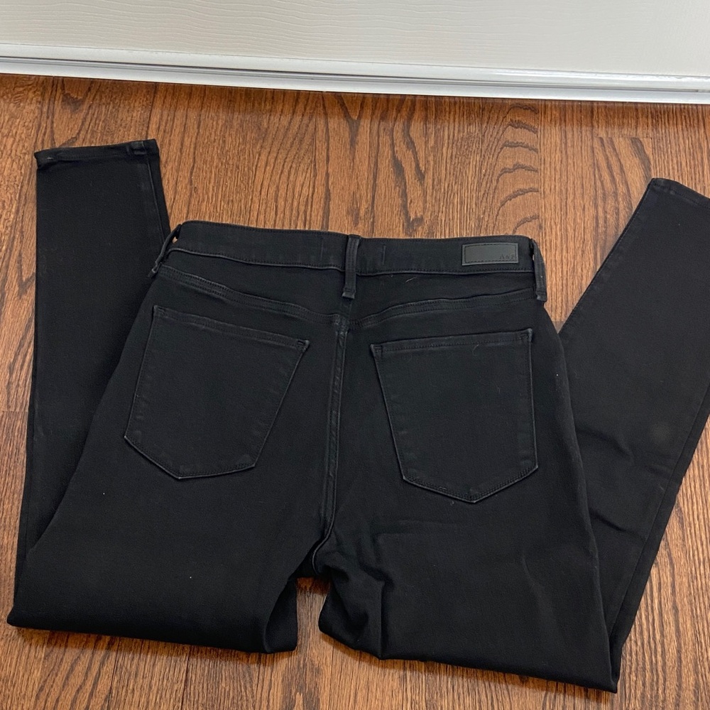 NWT Abercrombie & Fitch Women's Black High Rise Skinny Jean (Curve Love) - Picture 6 of 6